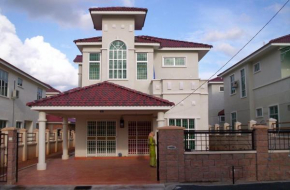 Casa D'Astana Homestay Sungai Petani for Muslim Only